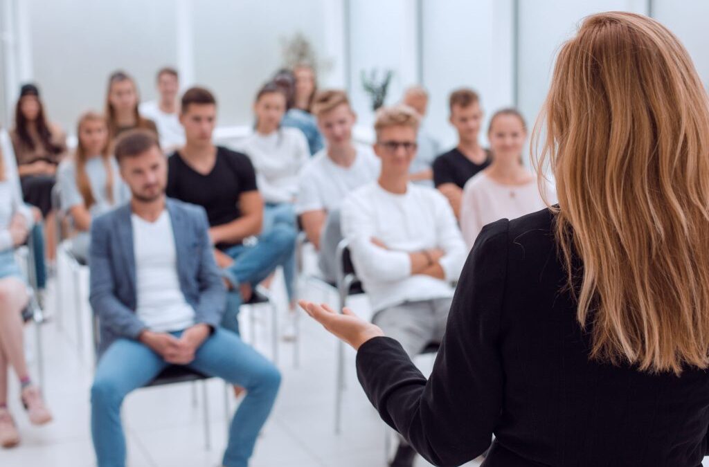 Cuota 40%: presencia femenina requerida en Consejos de Administración