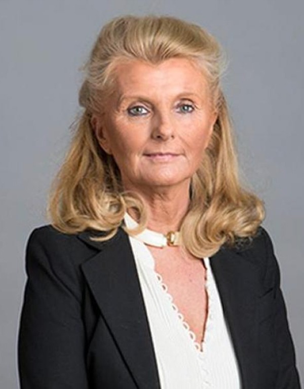 Dª Isabel Tocino
